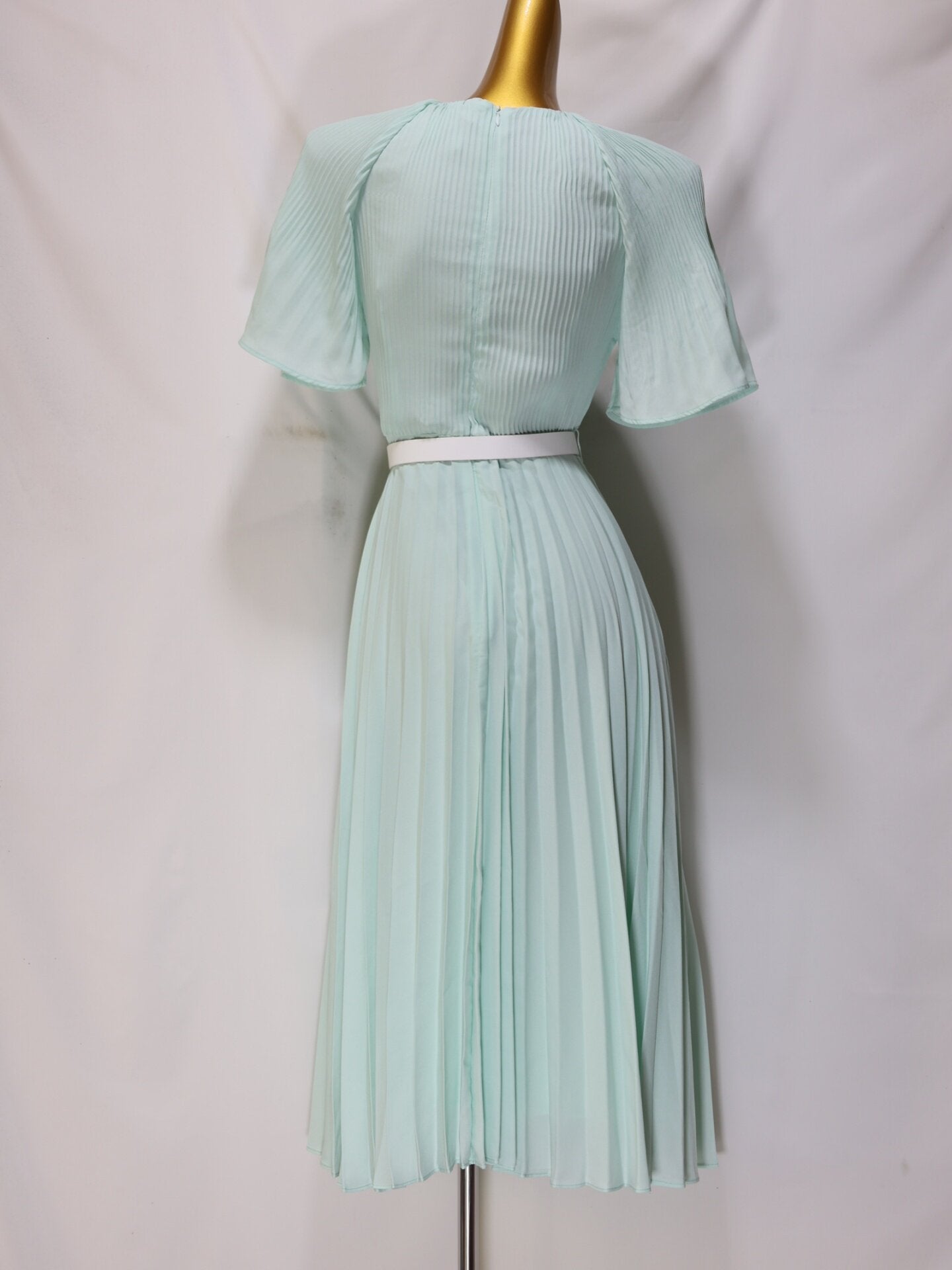 MINT GREEN PLEATED MIDI DRESS WITH BELT