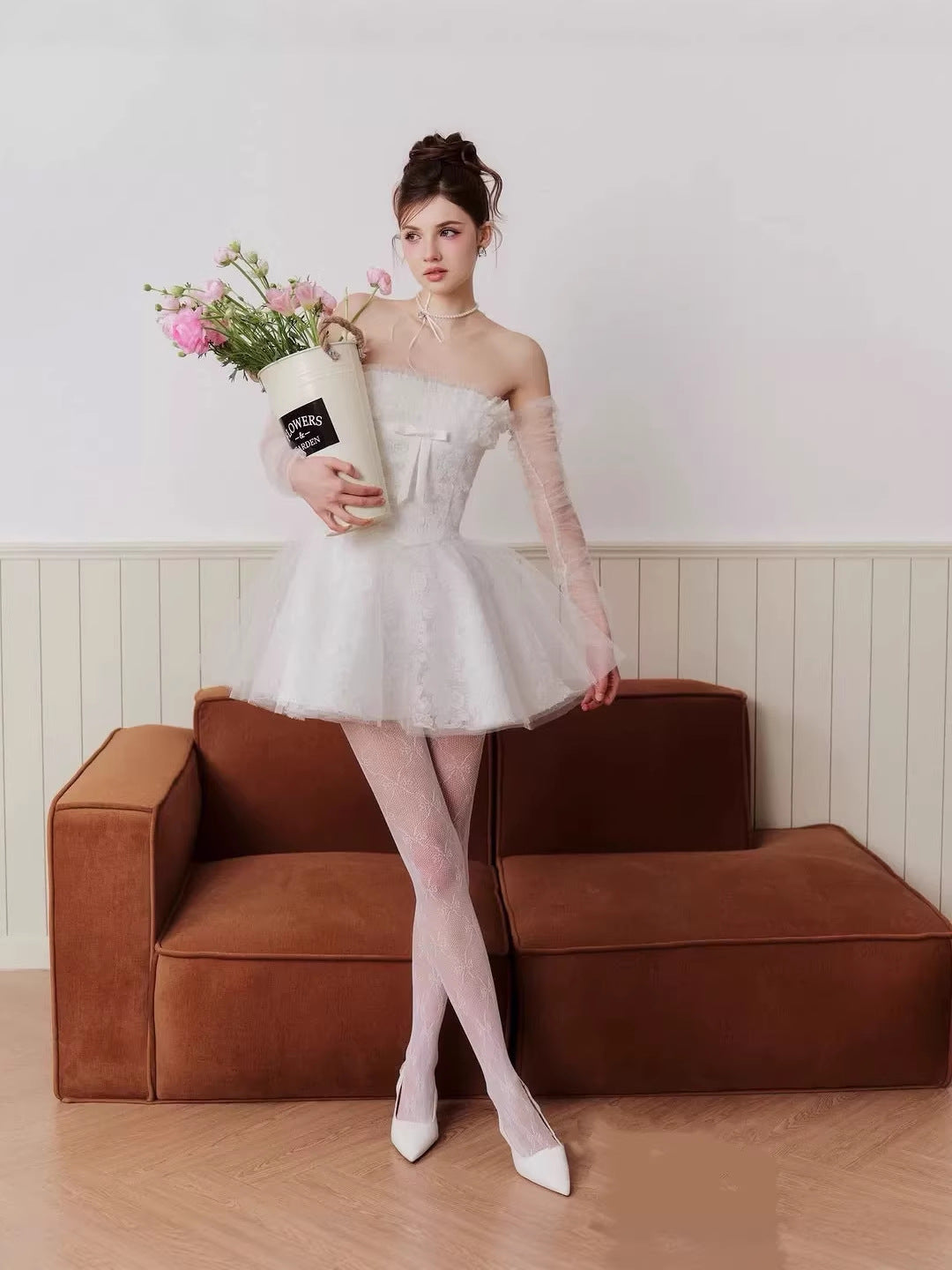 WHITE LACE A-LINE STRAPLESS MINI DRESS
