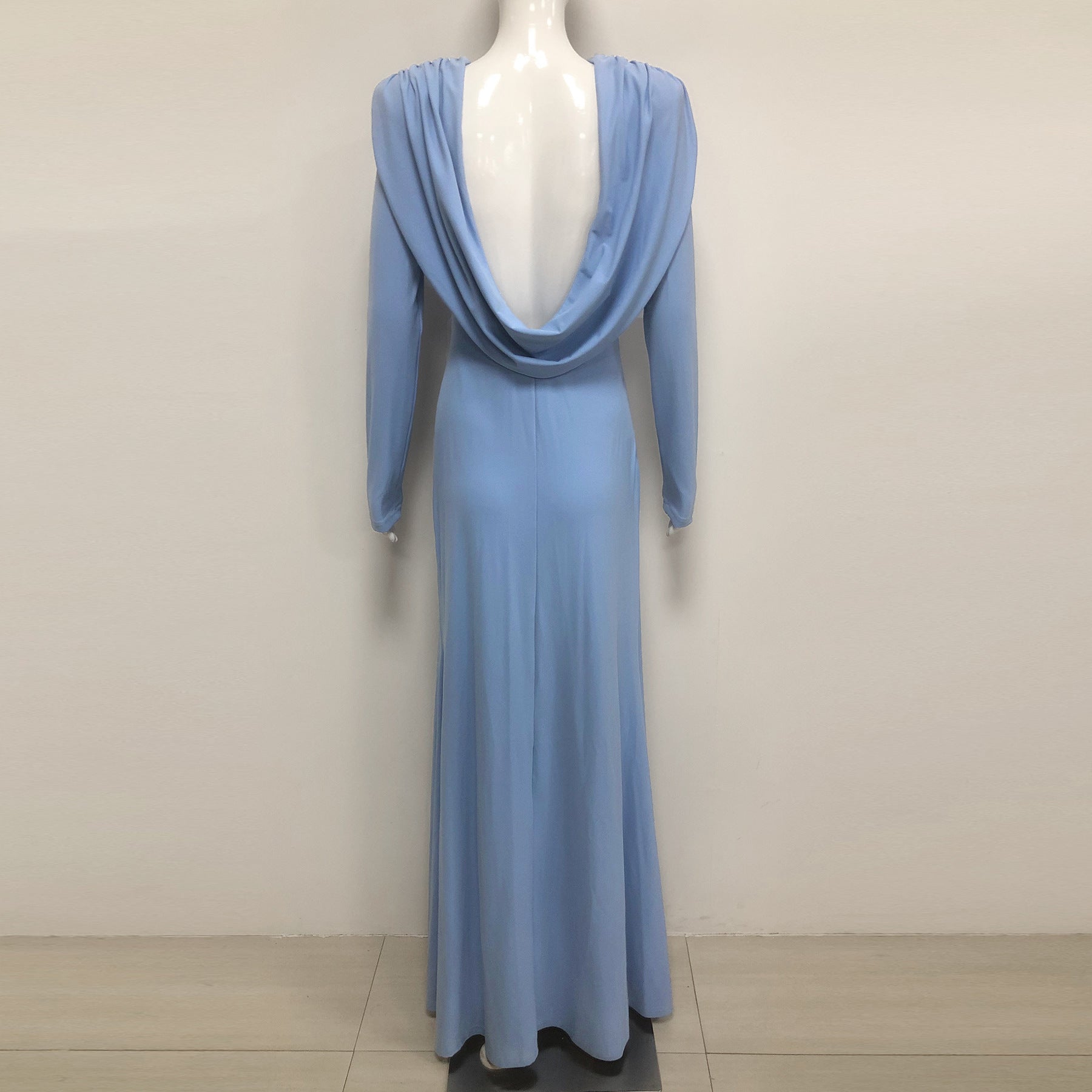 VICKY KNIT BACKLESS BODYCON MAXI DRESS BLUE