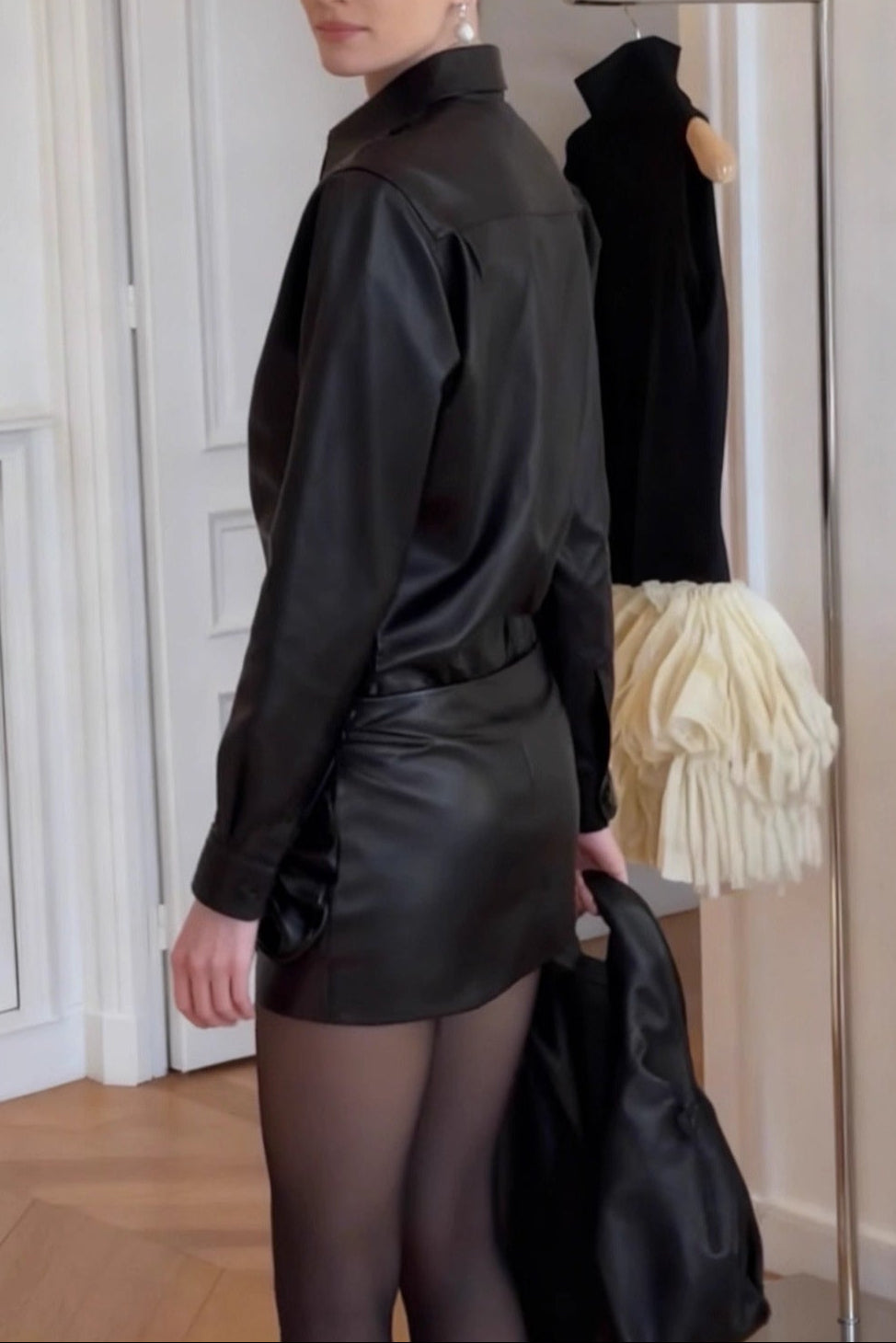 MEREDITH LEATHER TOP FLOWER MINI SKIRT SET - BLACK