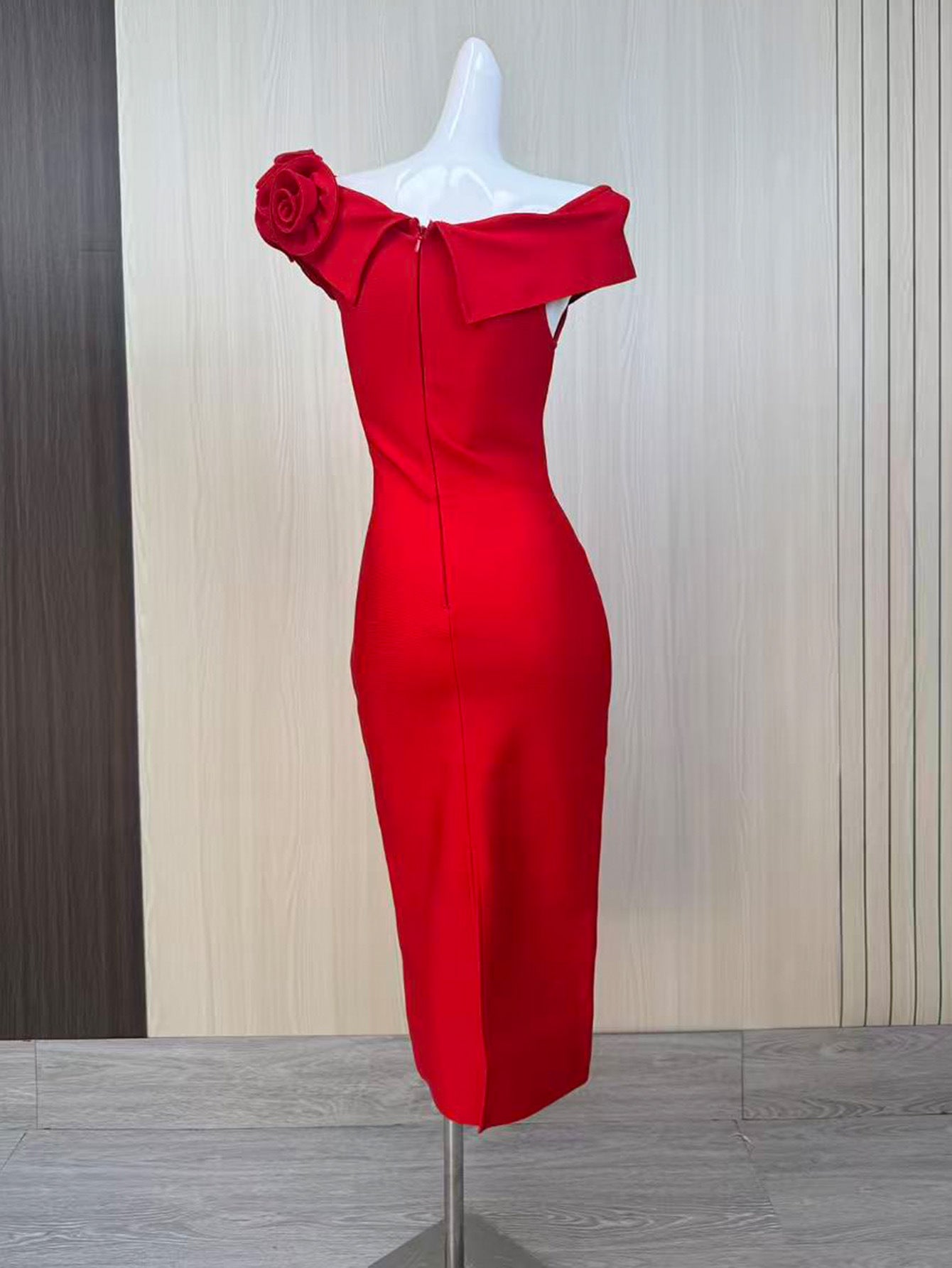 JESSICA RED 3D FLOWER BANDAGE MIDI DRESS