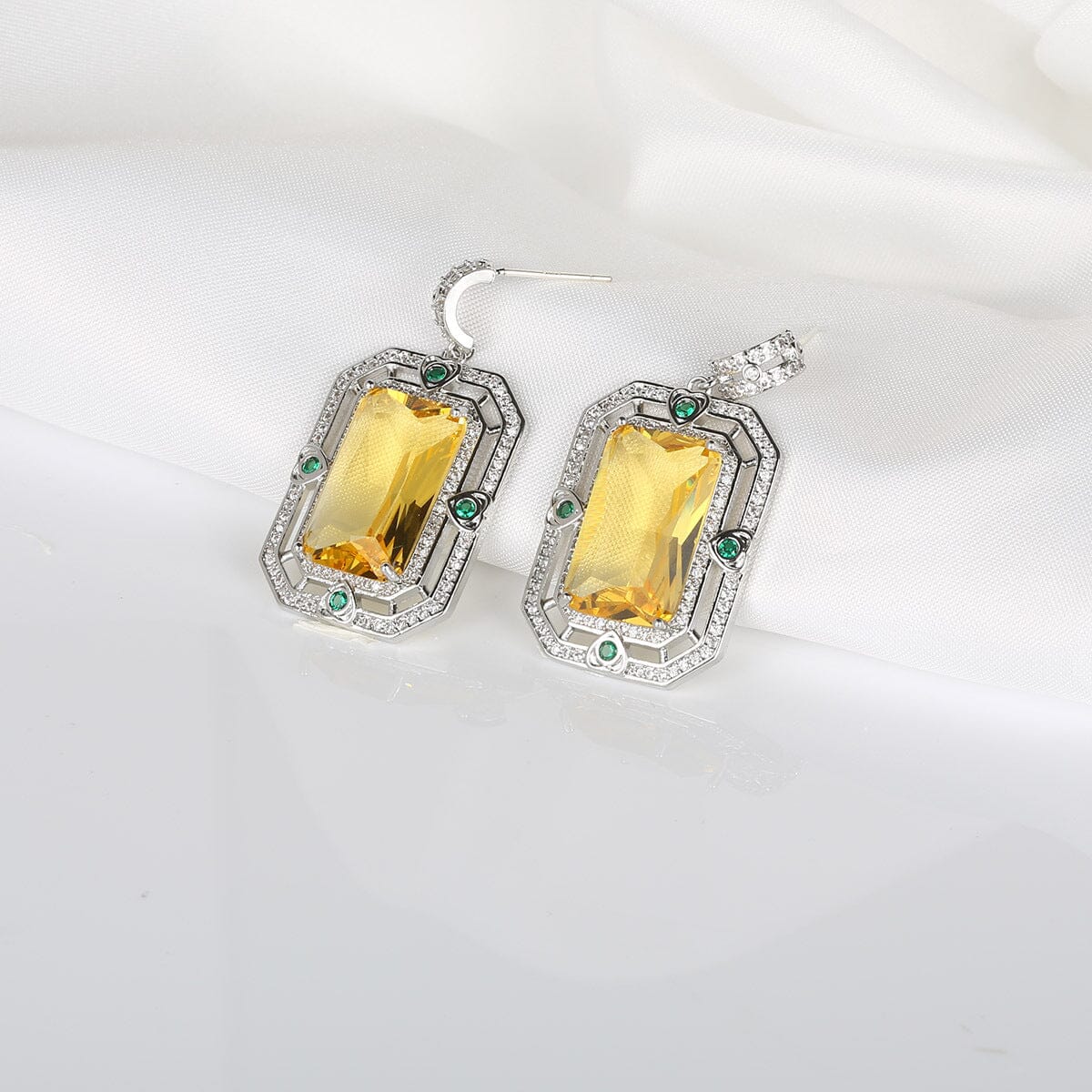 ZIRCON GEOMETRIC STUD EARRINGS FOR WOMEN