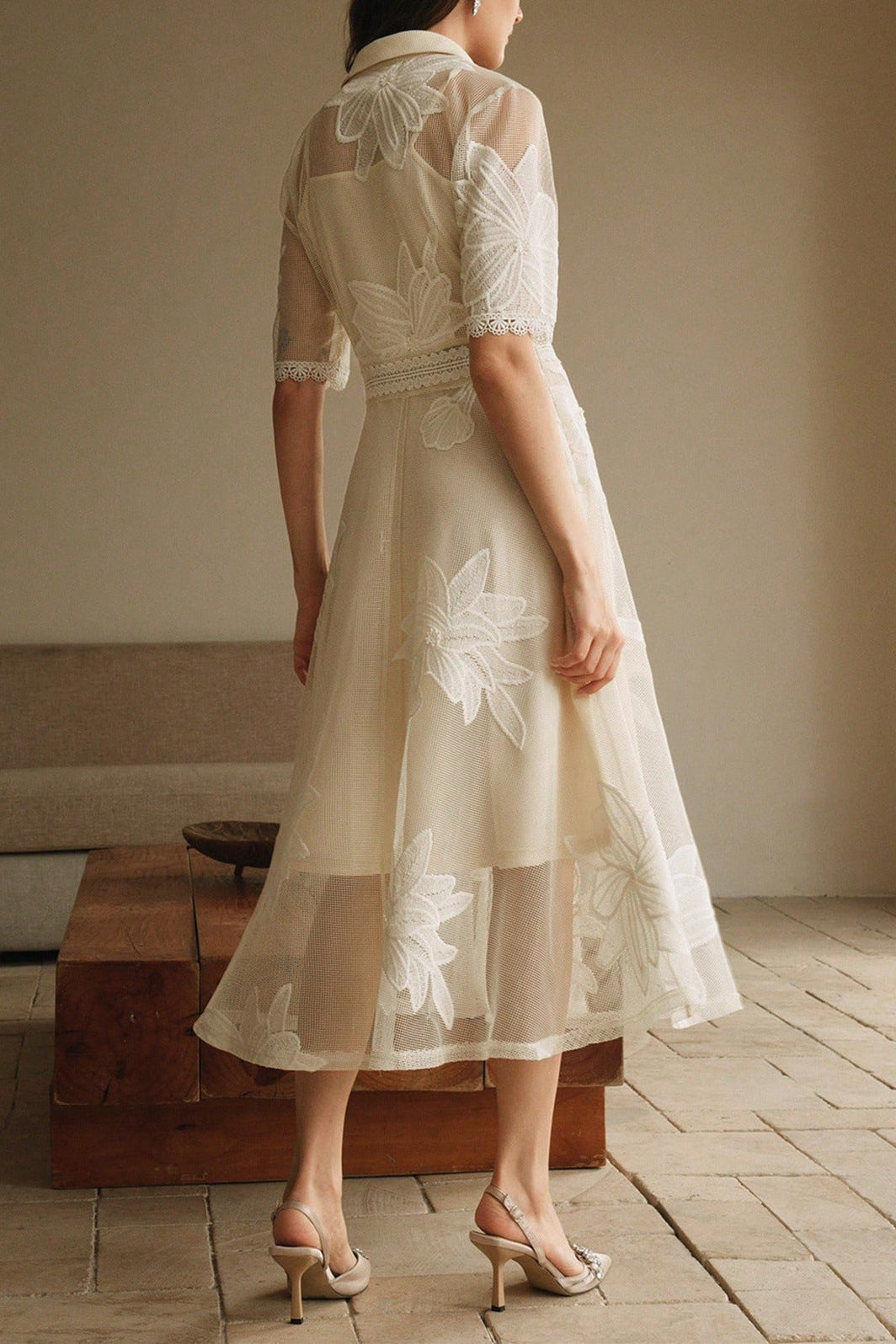 LACE EMBROIDERED SHIRT COLLAR MIDI DRESS APRICOT