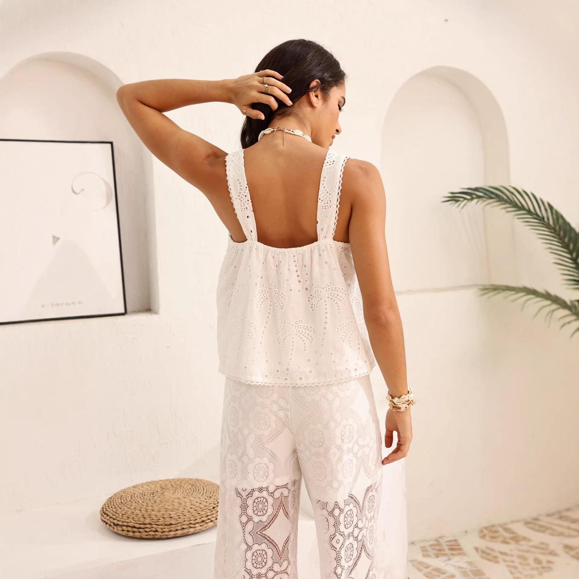 COTTON BACKLESS TOP FOR NIGHT OUTS