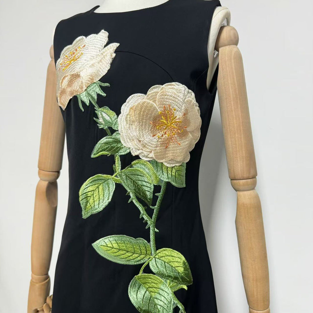 KATE FLORAL MIDI DRESS, BLACK SLEEVELESS EMBELLISHED