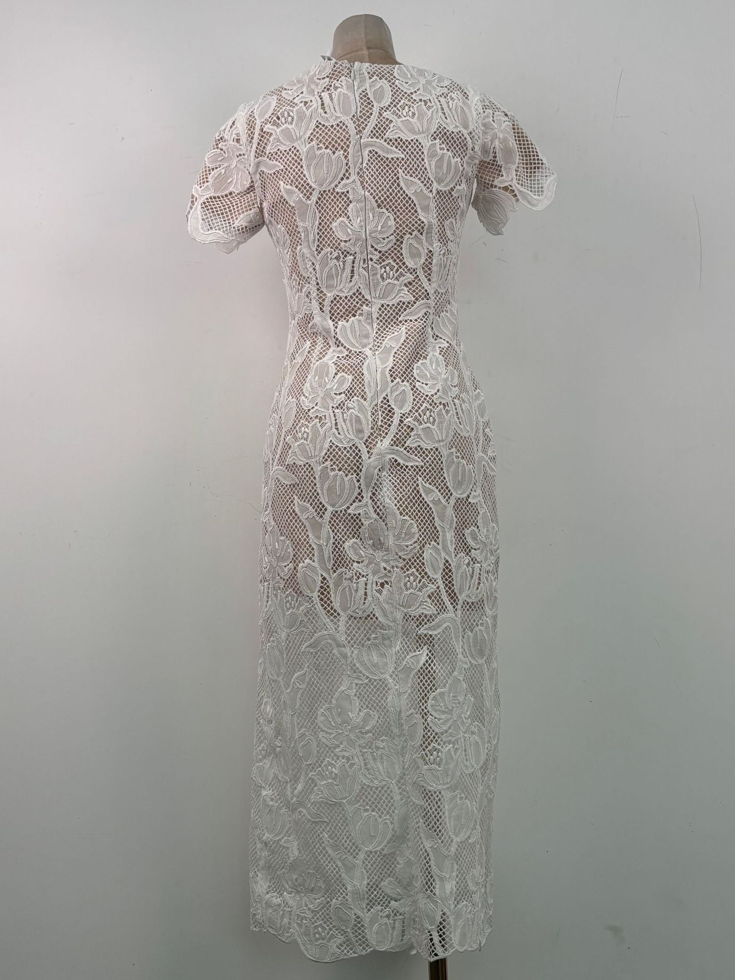 PHOENIX LACE MIDI DRESS, WHITE FLORAL APPLIQUE