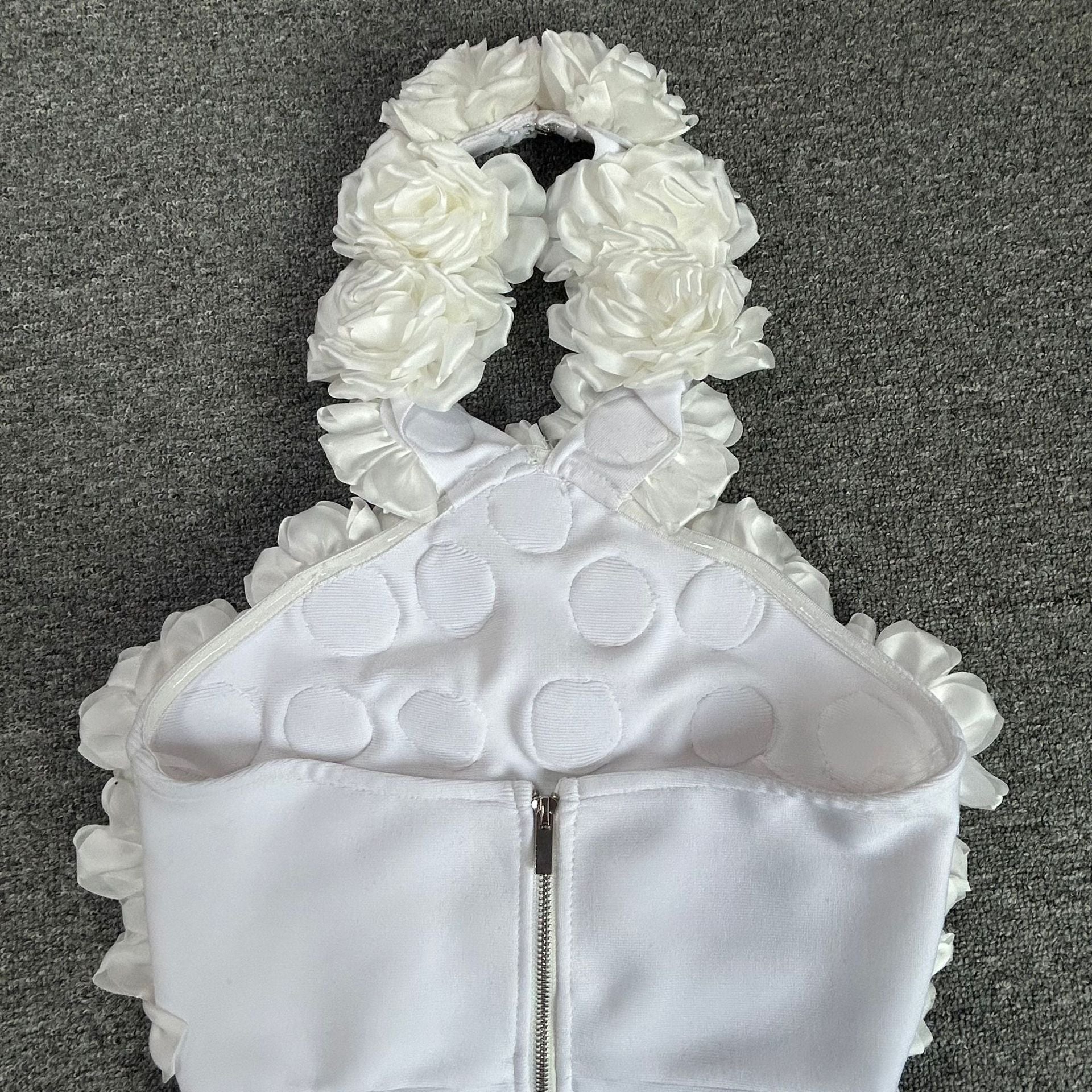 FLOWER BANDAGE MIDI DRESS WHITE