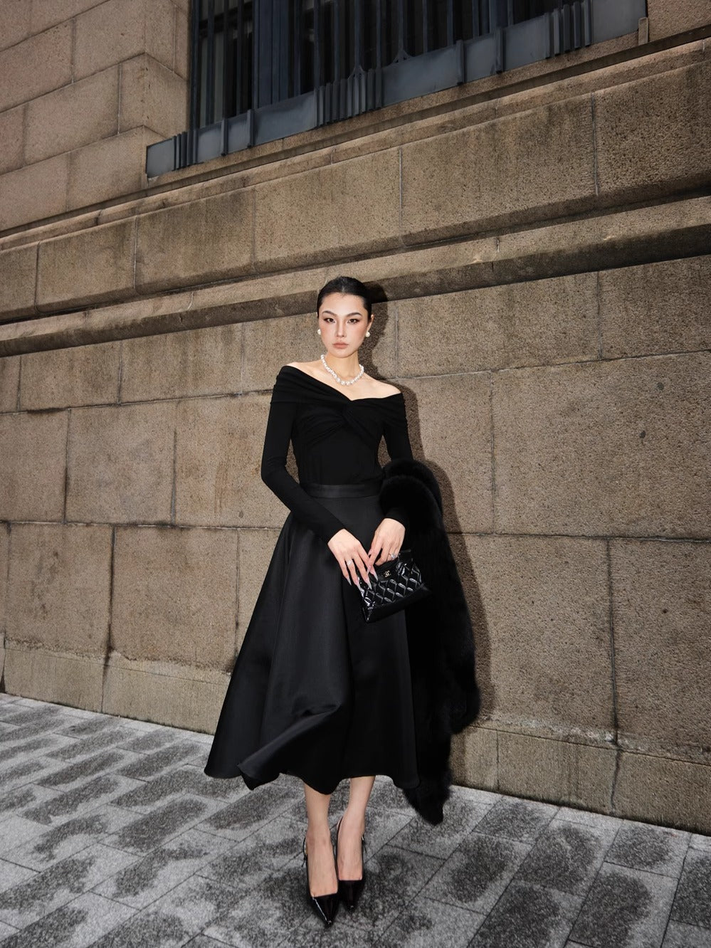 BLACK HIGH WAIST VINTAGE A-LINE SKIRT