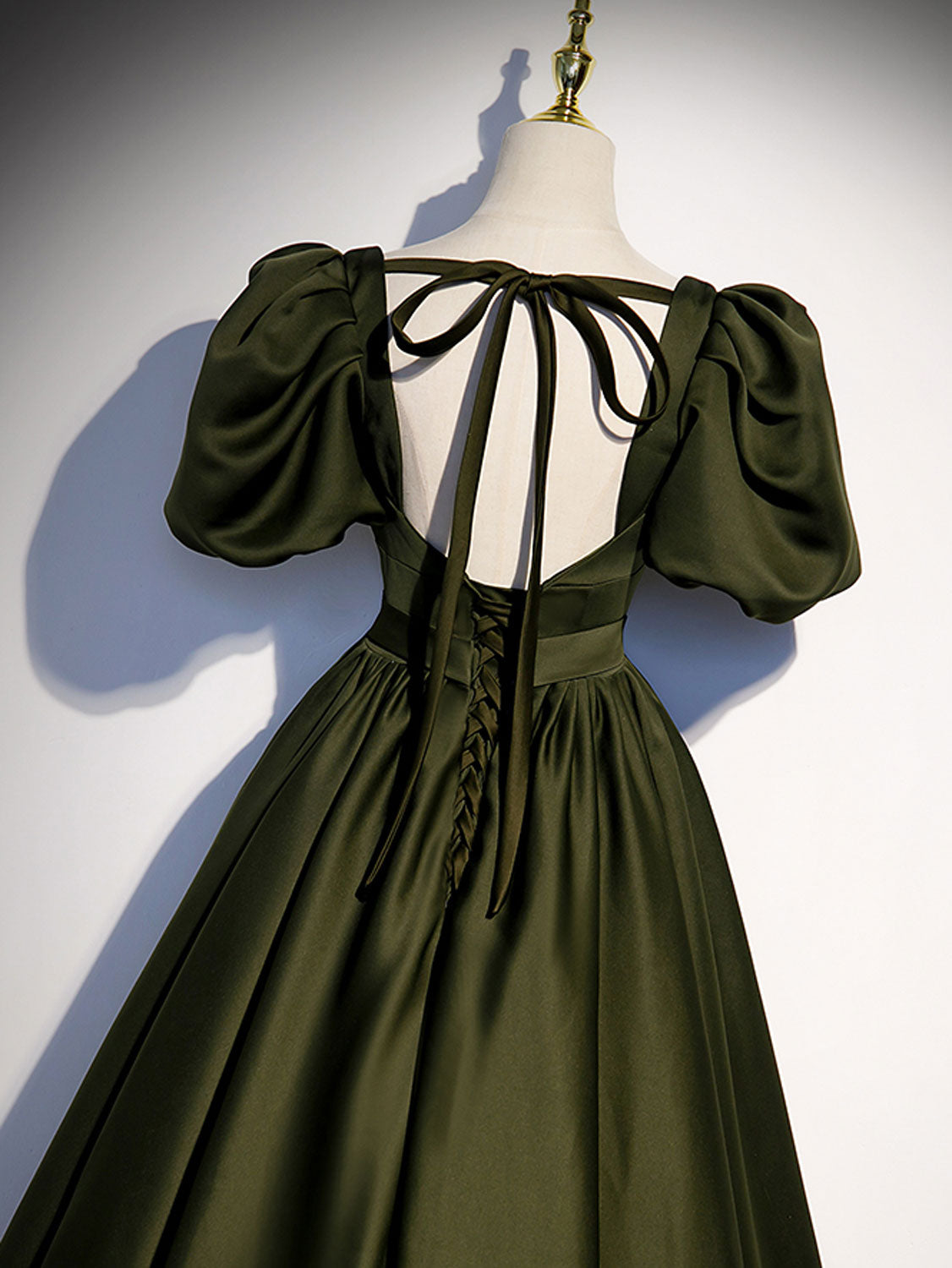 GREEN SATIN A-LINE COCKTAIL DRESS