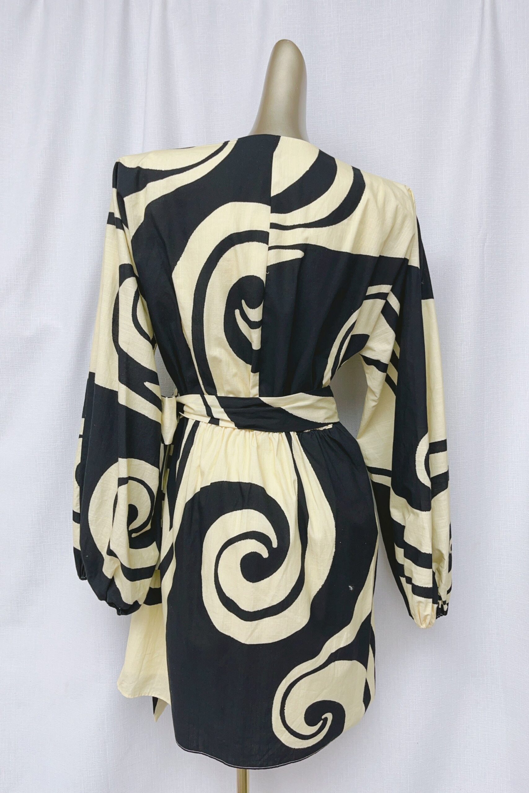 OCEANIC SWIRL PUFF SLEEVE V-NECK MINI DRESS