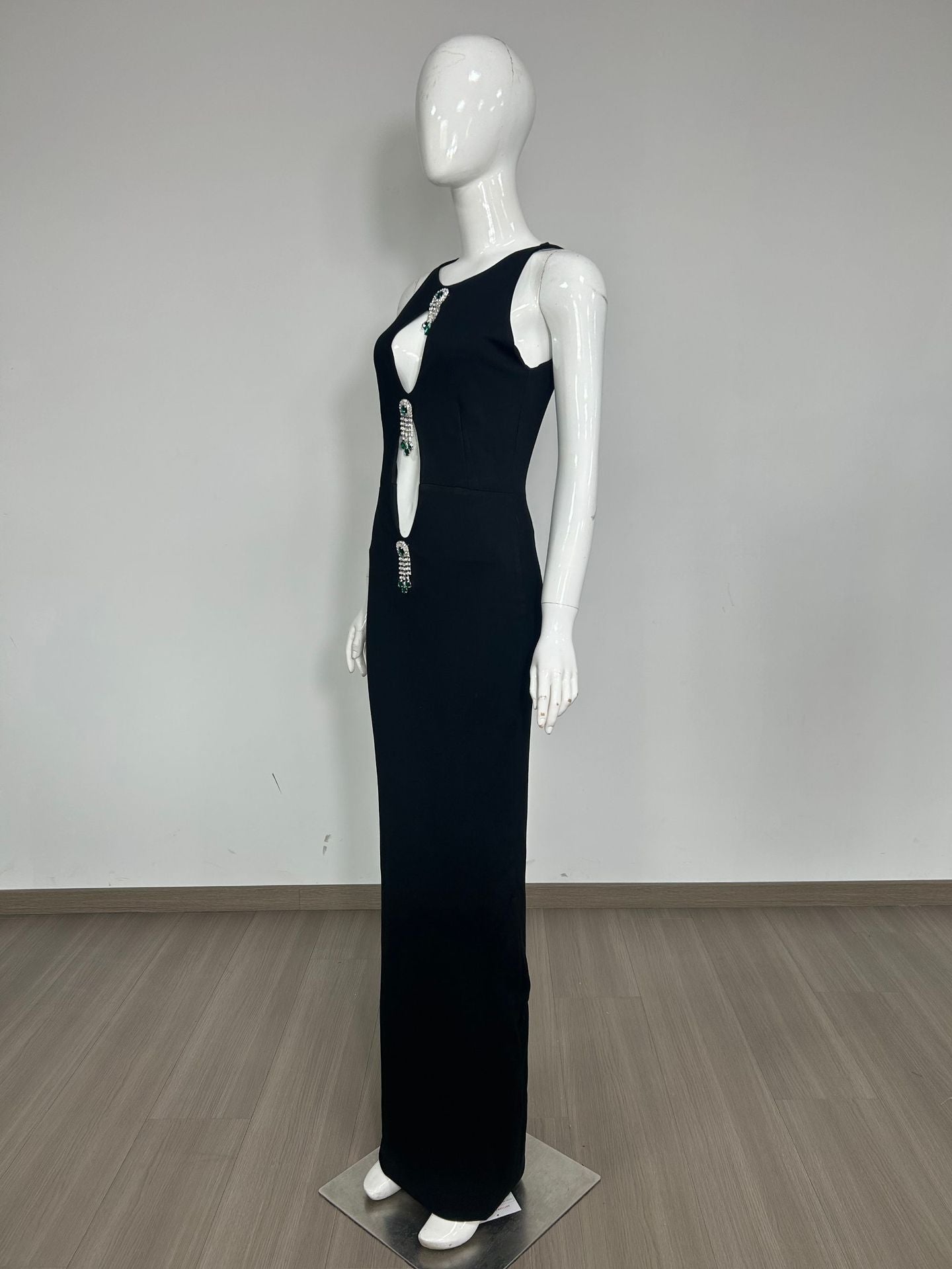 EMERALD CUTOUT SLEEVELESS MAXI DRESS BLACK