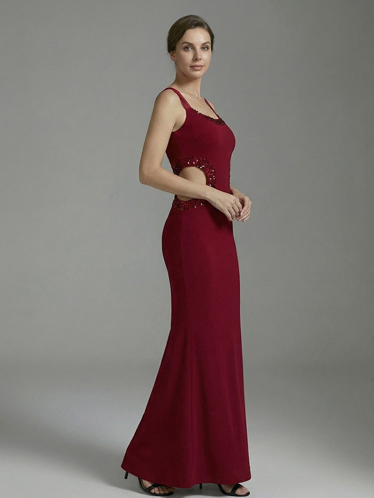 BEADED CUTOUT CREPE MAXI DRESS IN BURGUNDY