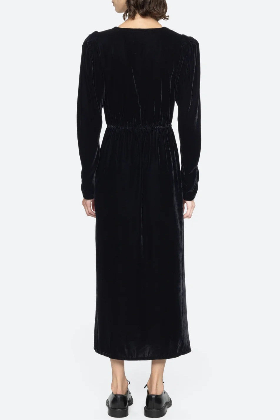 WALLIS BLACK VELVET V-NECK BOW MIDI DRESS