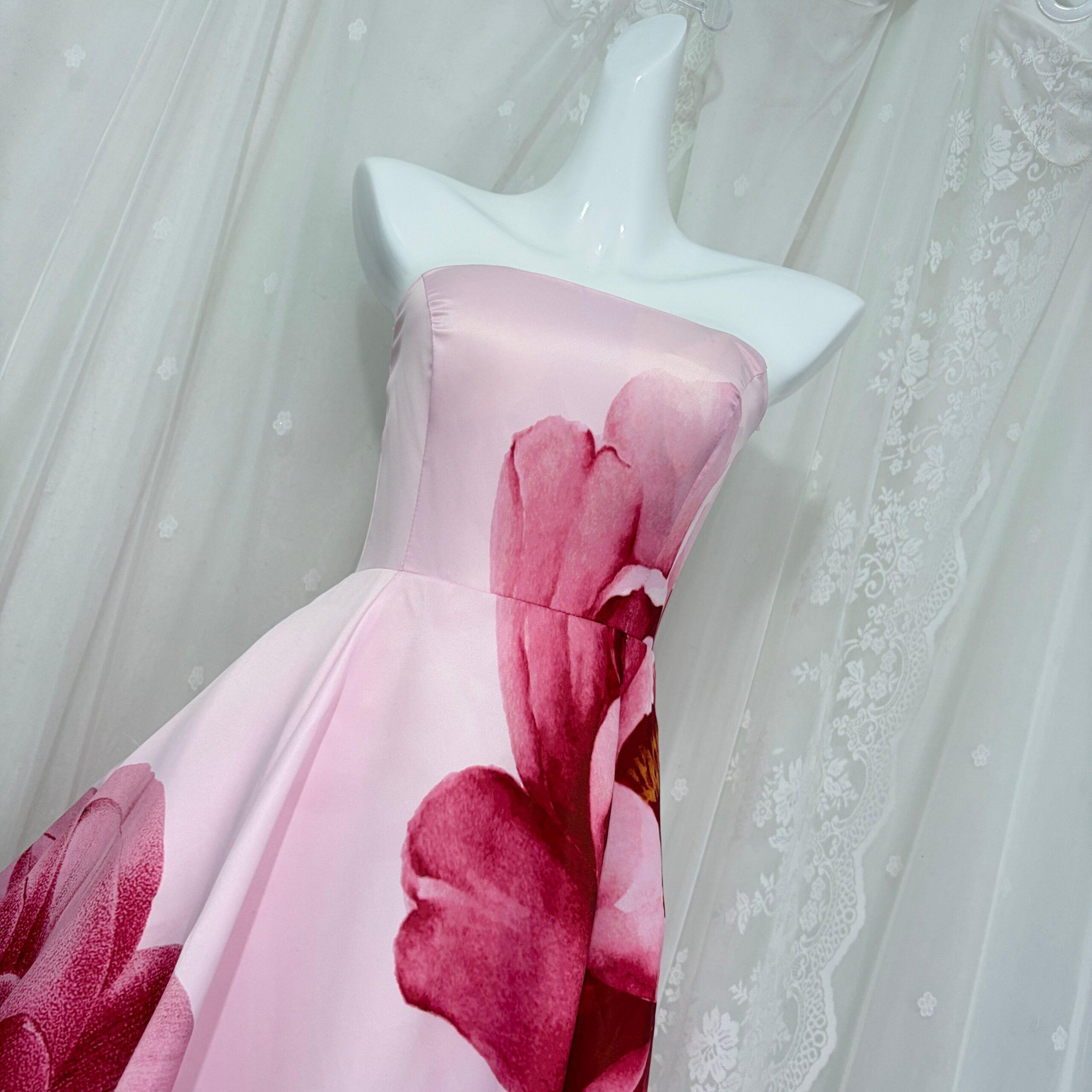GLAMOROUS PINK STRAPLESS FLORAL SATIN BALL GOWN