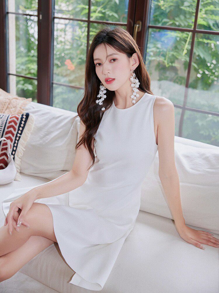 FREDERICA PLEATED COCKTAIL MINI DRESS, WAIST-CINCHING