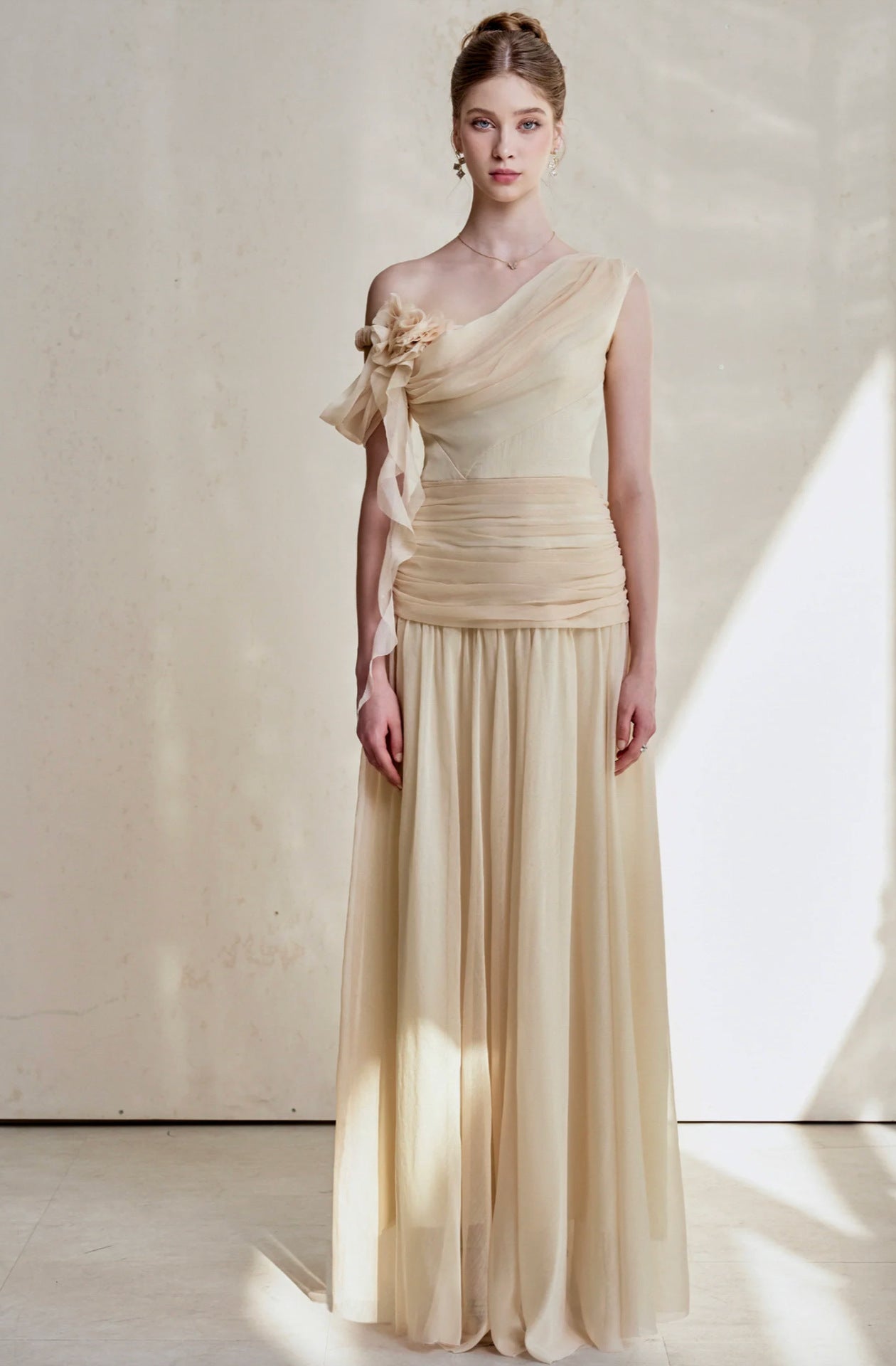 ONE-SHOULDER 3D FLOWER RUCHED MAXI DRESS