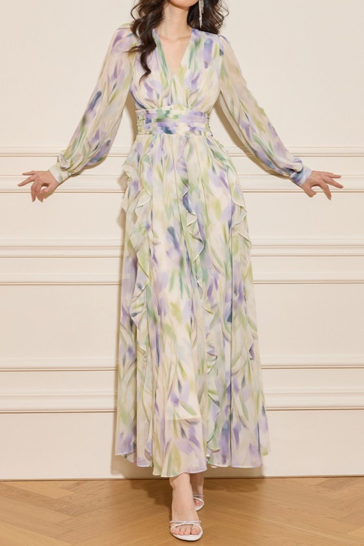 O1CN01MdG39F1cb63zcqPcz__2217977153618-0-cib RACHEL FLORAL V-NECK LANTERN SLEEVE MAXI DRESS