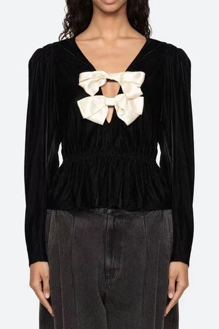 O1CN01MqMKQC1nIjxfOwkeE__2220121155067-0-cib WALLIS BLACK VELVET V-NECK BOW TOP