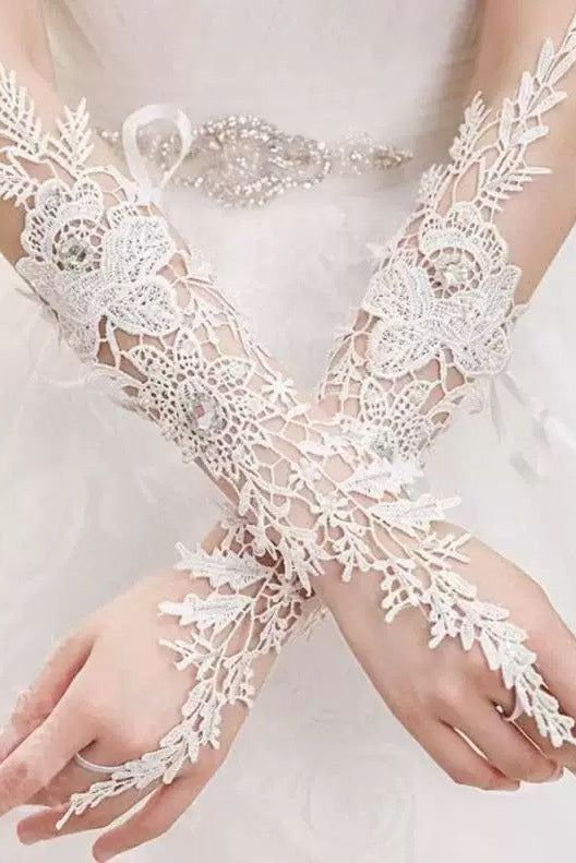3D FLORAL PEARL LACE BRIDAL FINGERLESS GLOVES