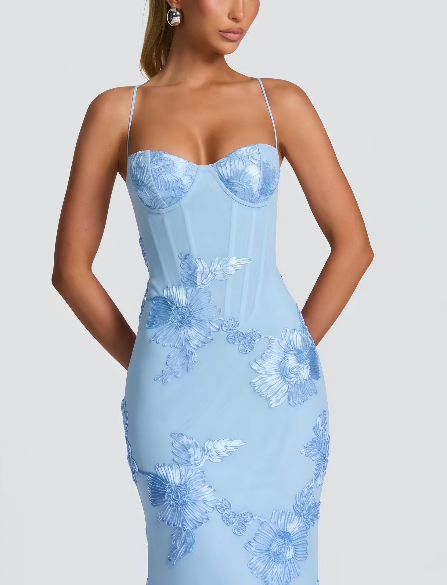 NEFERTITI MAXI DRESS IN LIGHT BLUE