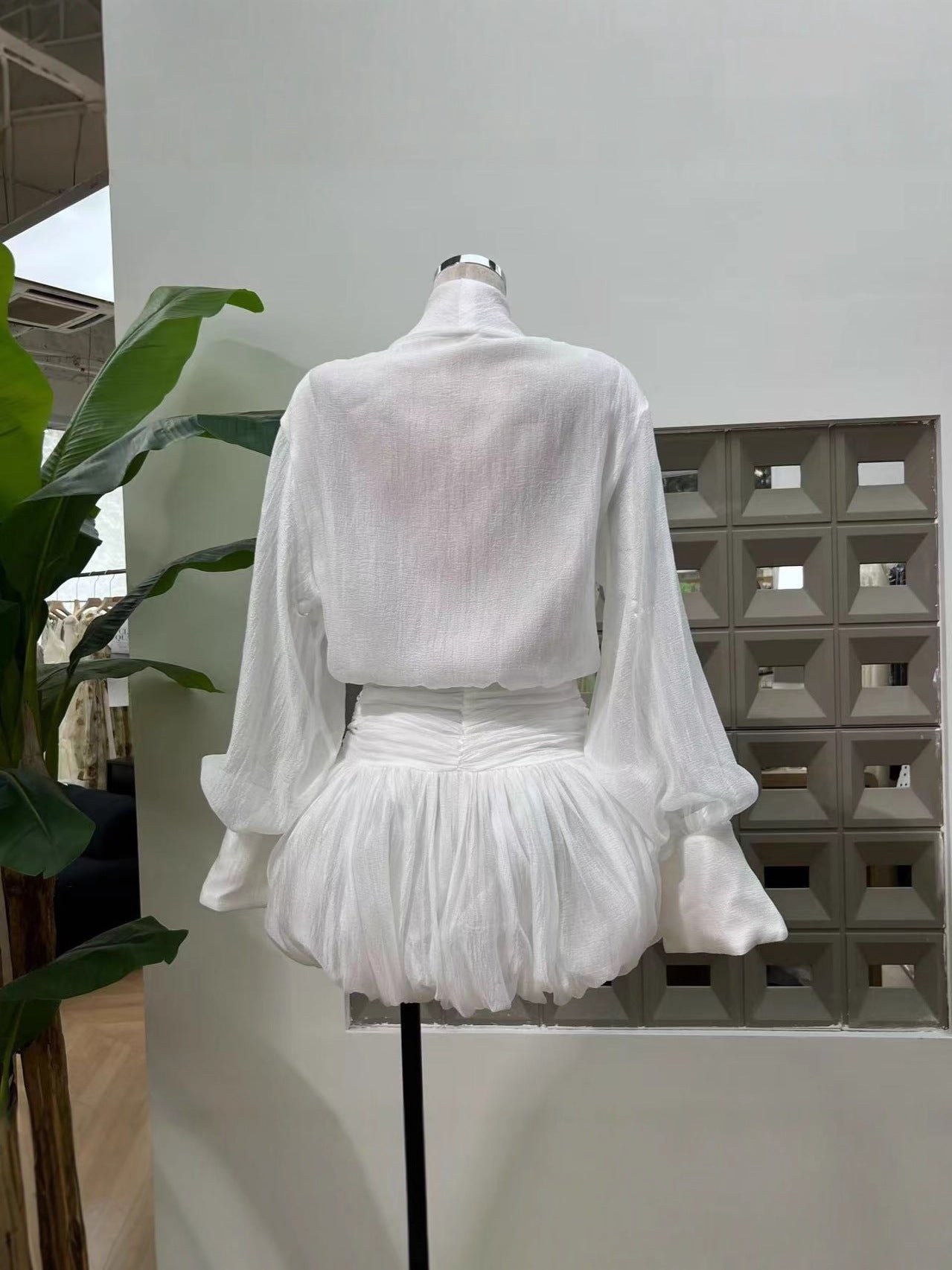 WHITE TIE-NECK BOW MINI SHIRT DRESS