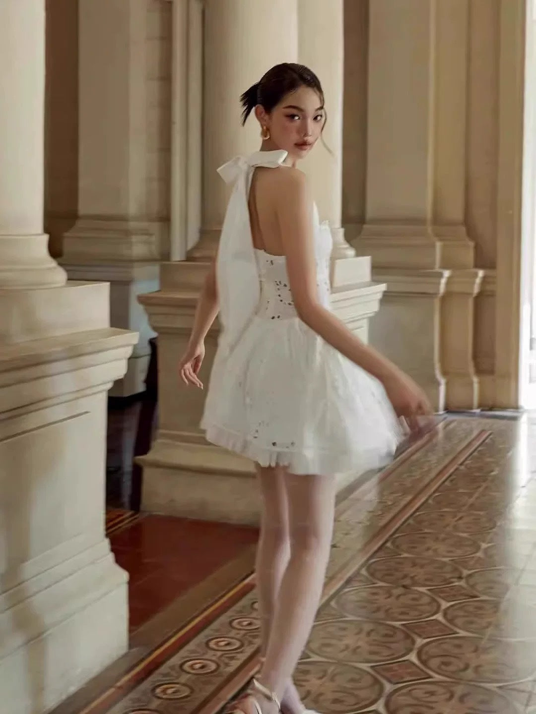 HALTER EMBROIDERED WHITE HOLLOW MINI DRESS