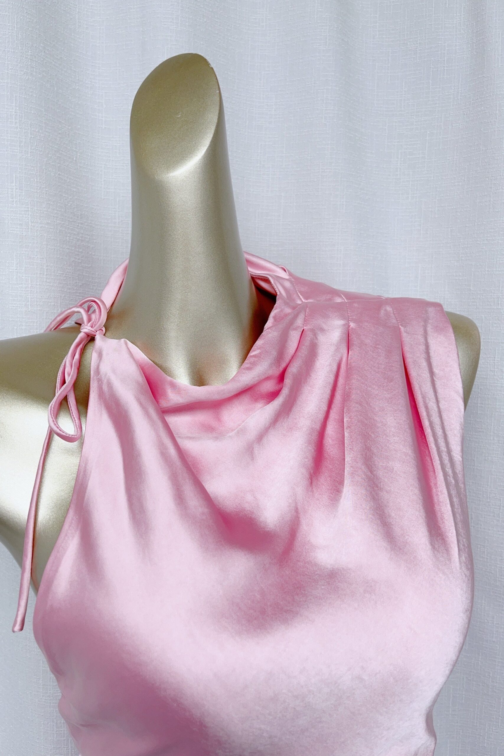 SLEEVELESS BACKLESS SATIN MAXI DRESS PINK