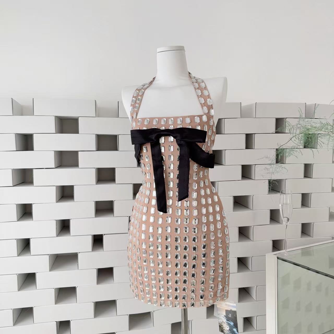 KETTLE HALTER BOW RHINESTONE MINI DRESS FOR PARTY