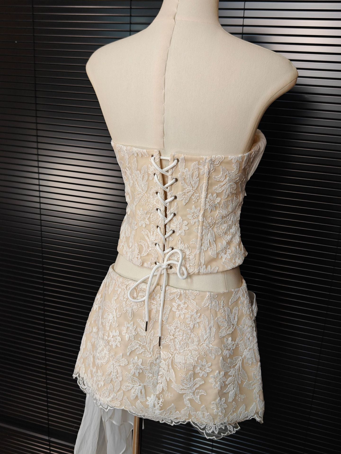 WHITE HERRINGBONE TUBE TOP RUFFLE MINI DRESS