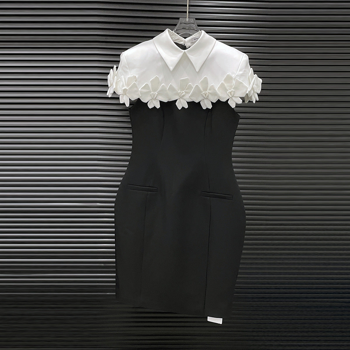 ALMA COLLAR FLOWER MINI DRESS BLACK COCKTAIL PARTY