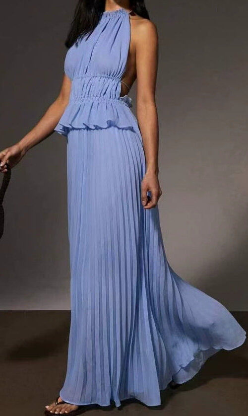 Halter Neck Pleated Maxi Dress Halter Neck Pleated Maxi Dress