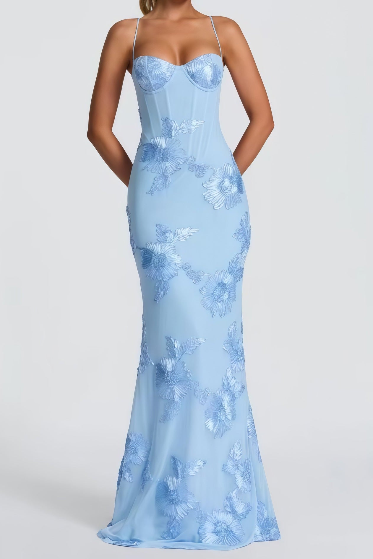 O1CN01YoUQam1Nk3a2Yt3xh__2226731607-0-cib_71dee9be-e63b-431b-bd19-b8e5253ebf5a NEFERTITI MAXI DRESS IN LIGHT BLUE