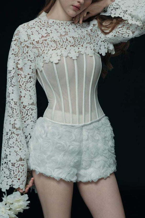 LACE HERRINGBONE LONG SLEEVE TOP & FLORAL SHORTS SET