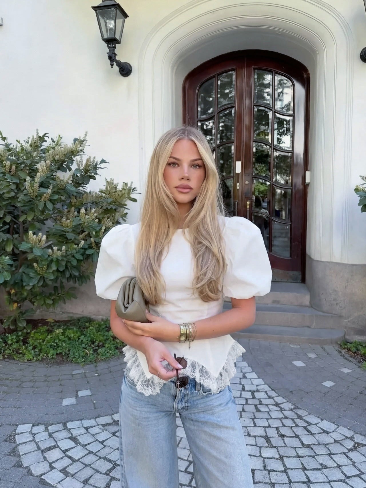 WHITE LACE PUFF SLEEVE SHIRT | IRREGULAR HEM TOP