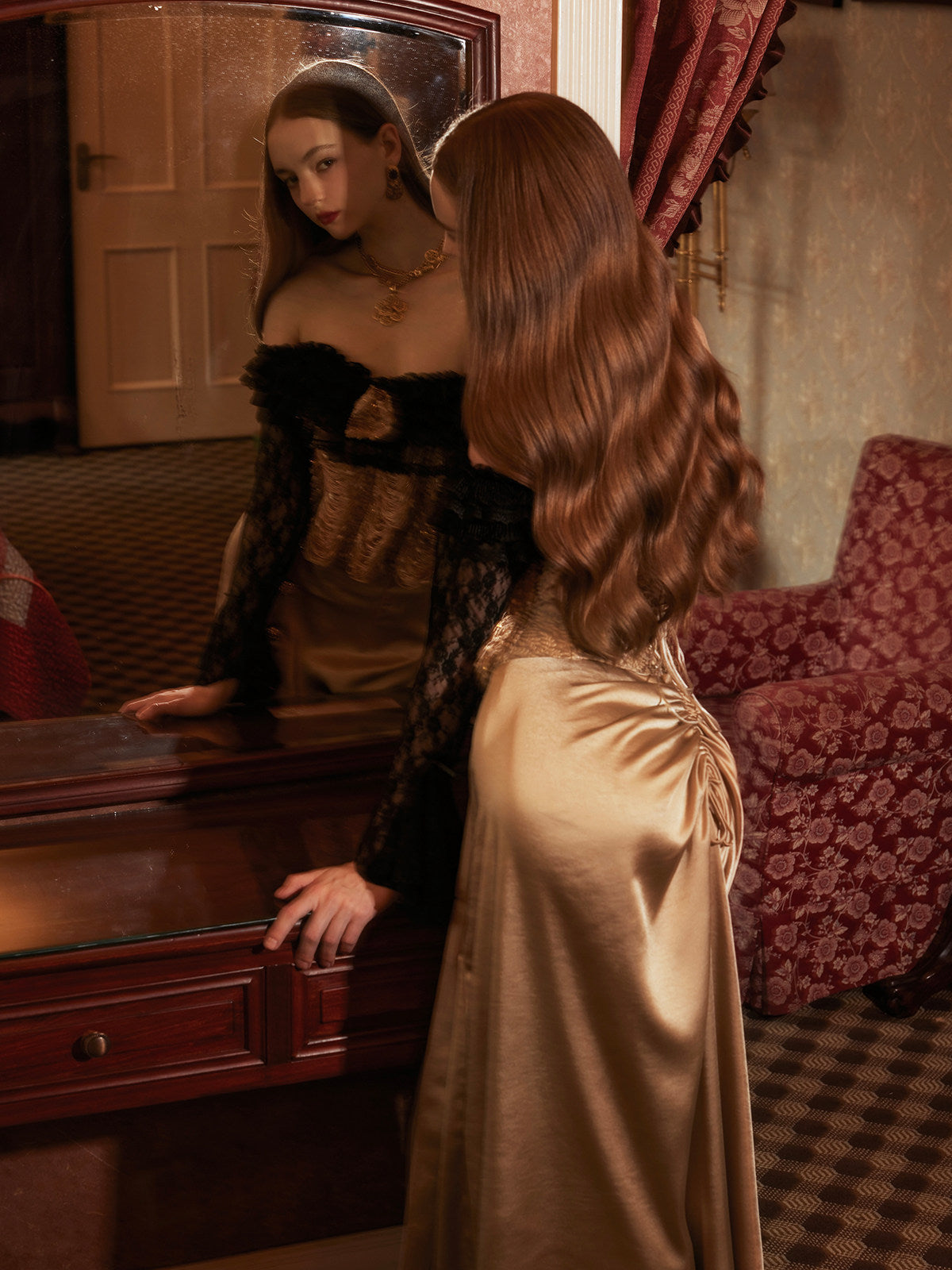 VINTAGE FISHBONE CORSET GOWN FOR ANNUAL MEETING