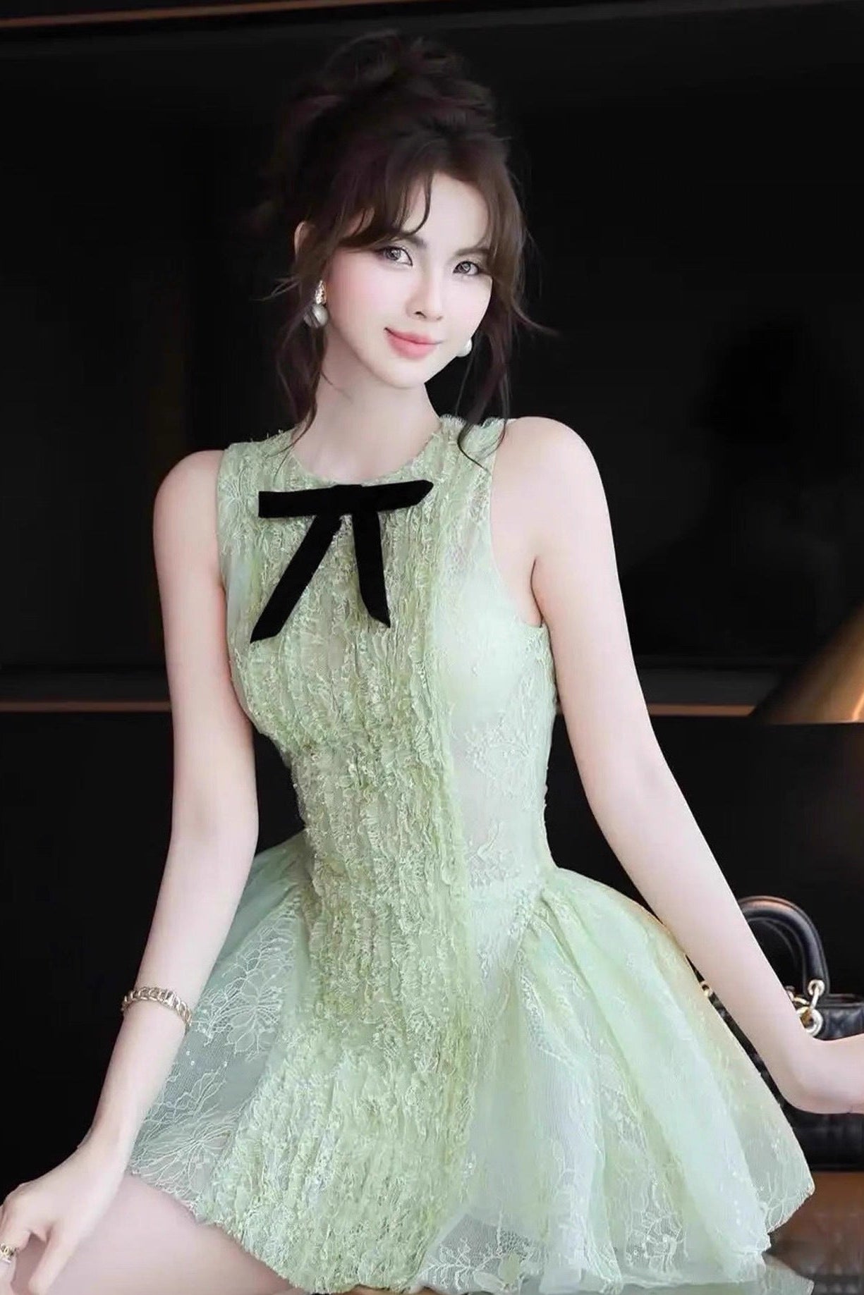 ELEANORE GREEN EMBROIDERED SLEEVELESS MINI DRESS