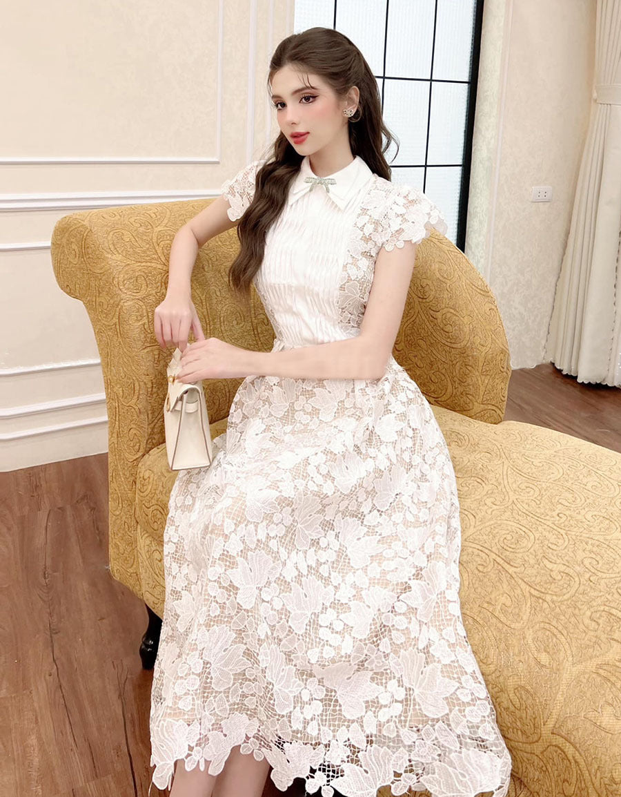 LEILA WHITE LACE MIDI DRESS WITH 3D FLOWER BOW