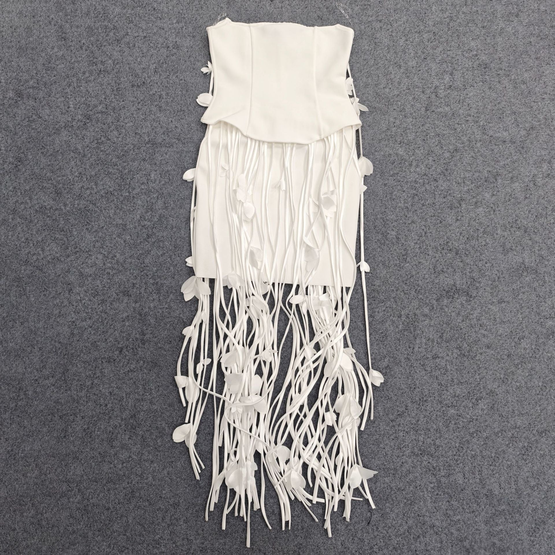 HILARY WHITE FLORAL TASSEL STRAPLESS MINI DRESS