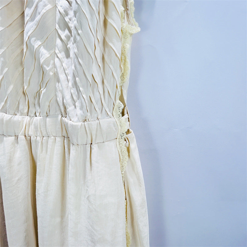 SLEEVELESS LACE MAXI DRESS IN LIGHT YELLOW