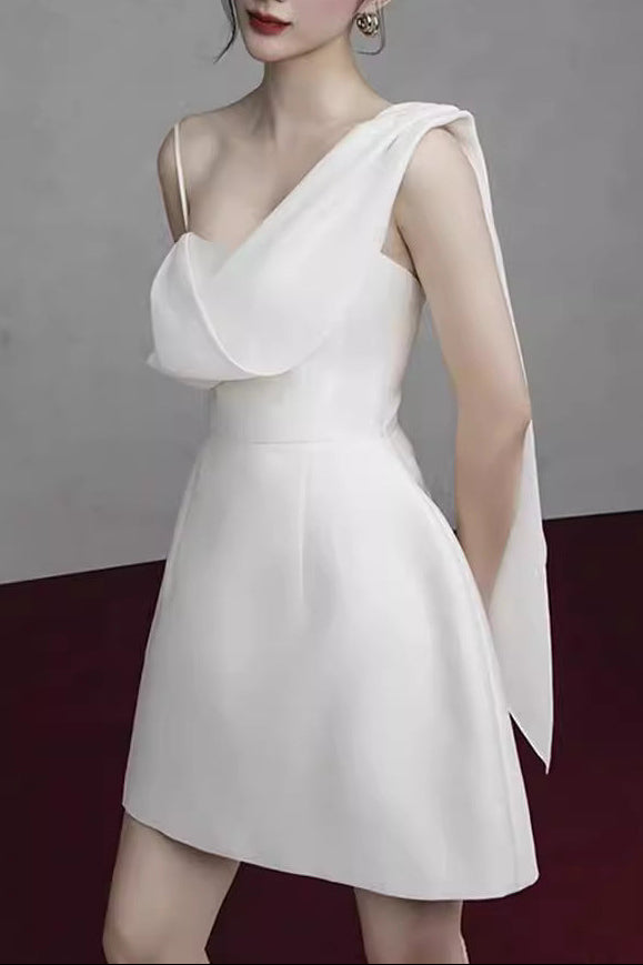WHITE ASYMMETRICAL ONE-SHOULDER MINI DRESS