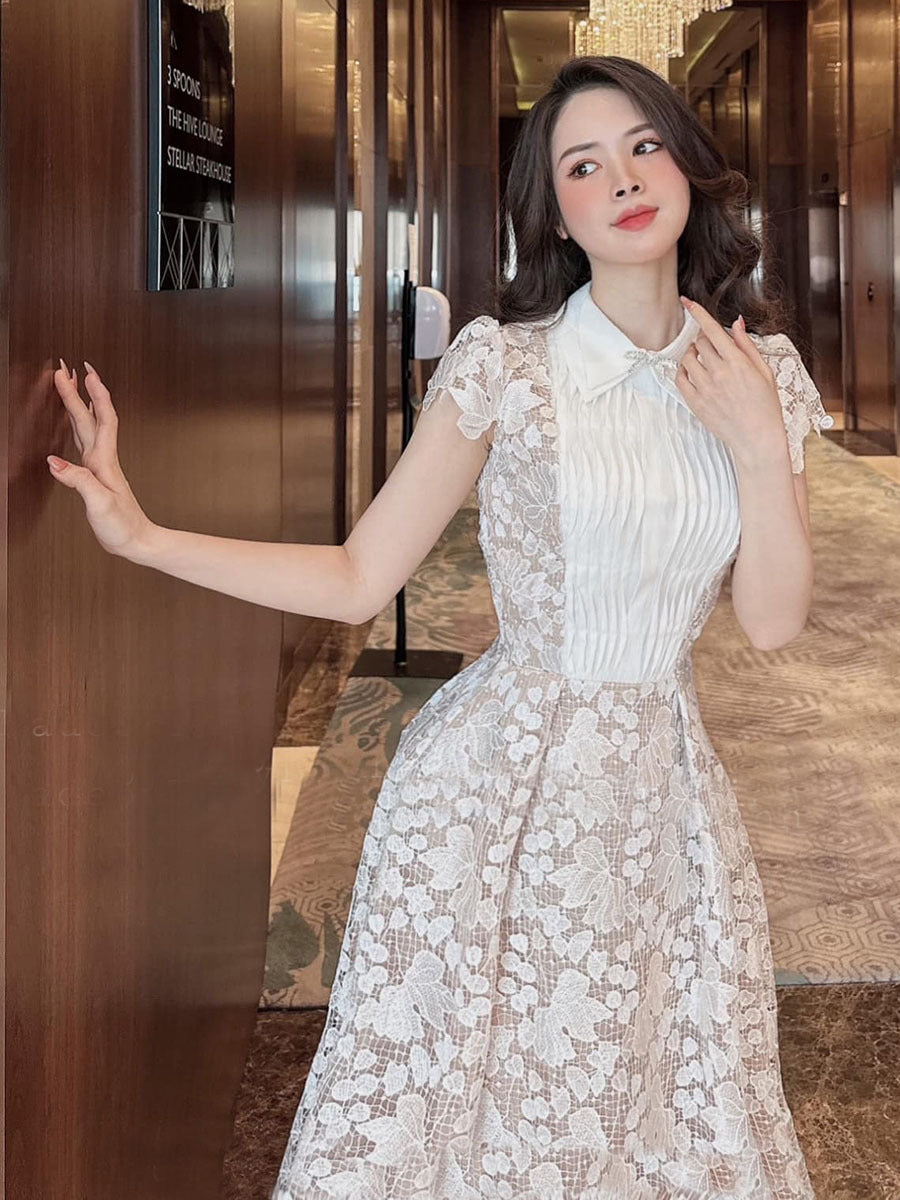 LEILA WHITE LACE MIDI DRESS WITH 3D FLOWER BOW