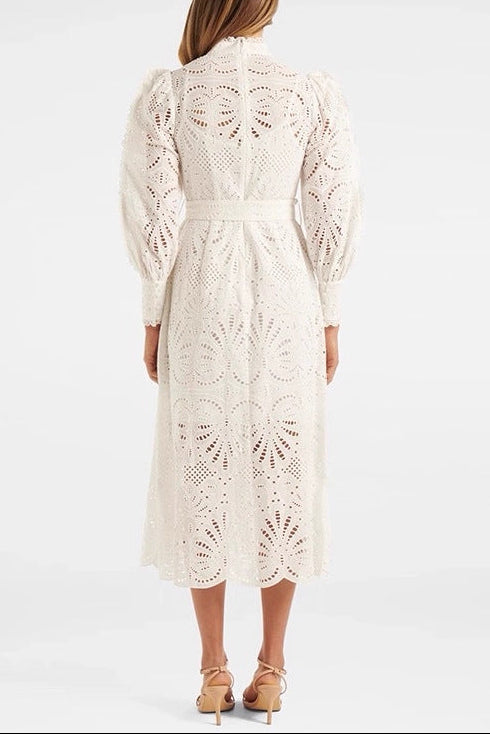 WHITE LACE EMBROIDERY COLLAR WAIST DRESS