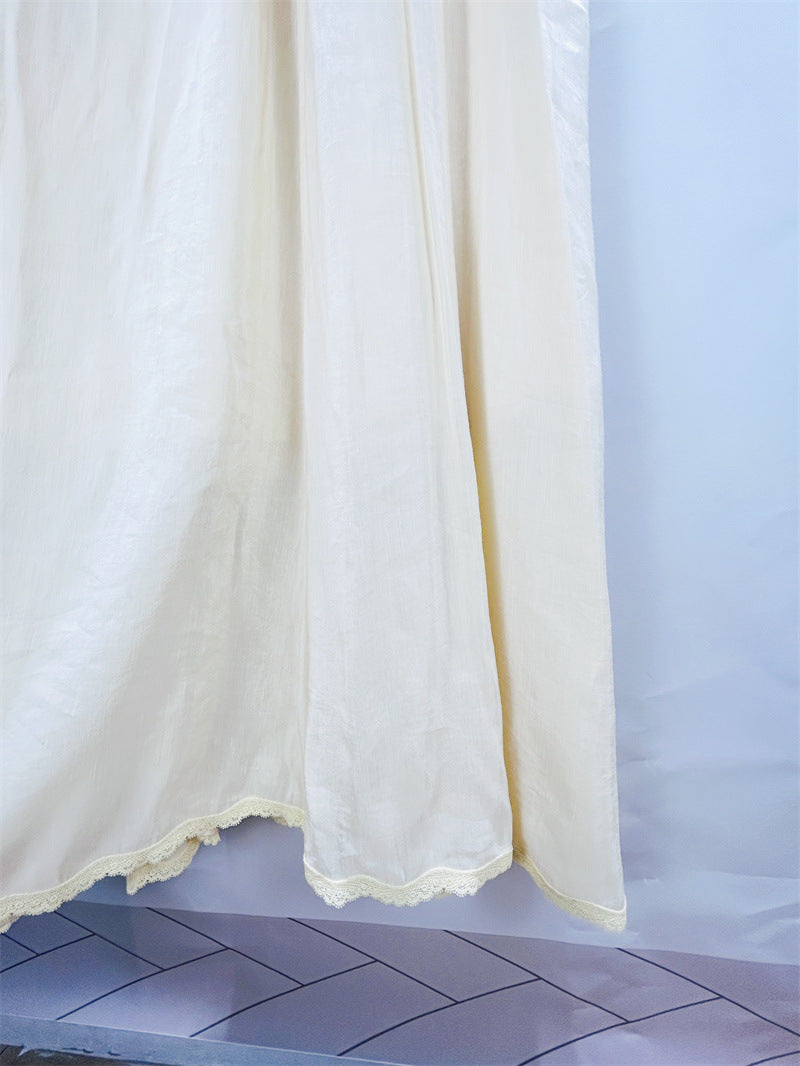 SLEEVELESS LACE MAXI DRESS IN LIGHT YELLOW