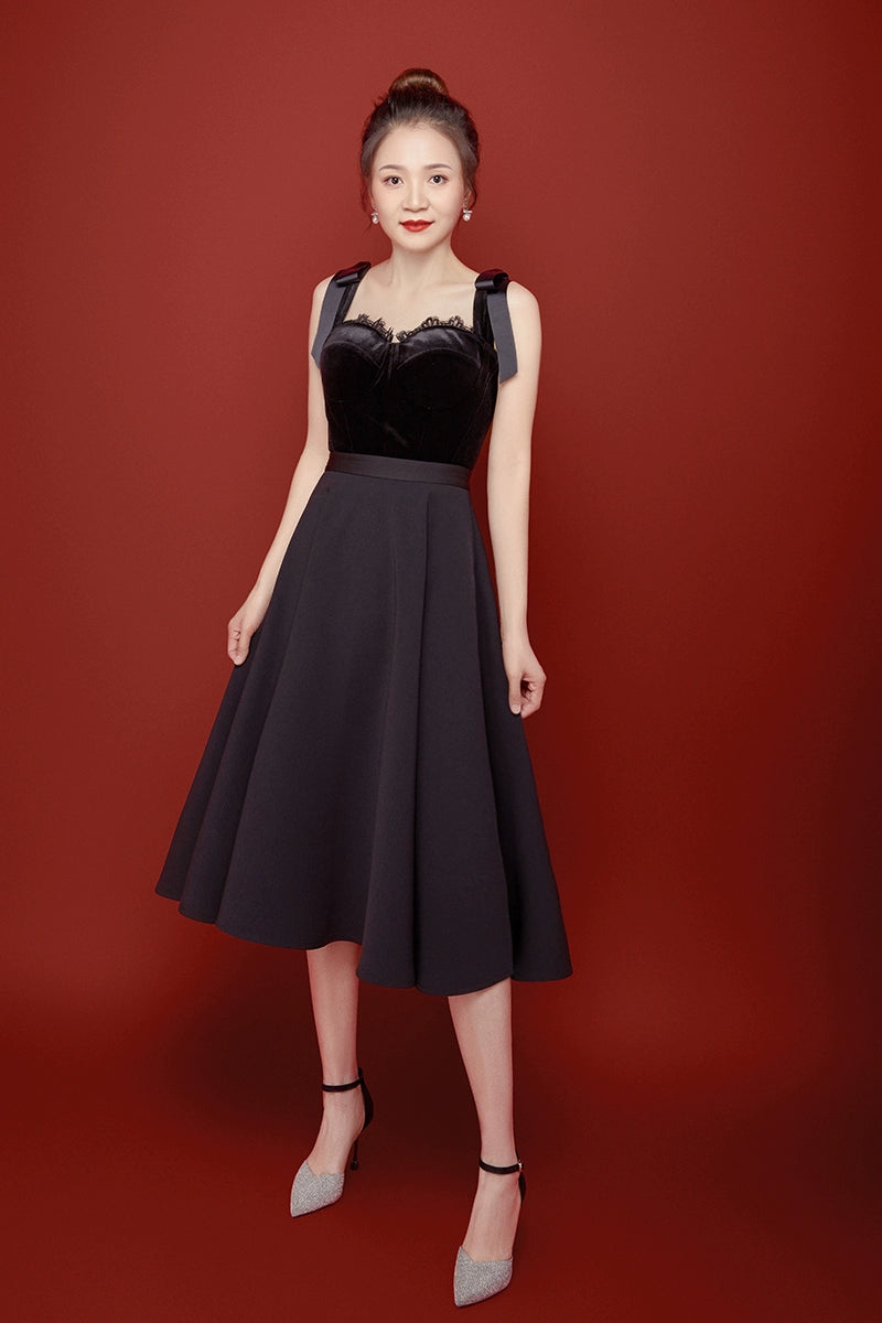 BLACK VELVET RETRO SUSPENDER UMBRELLA DRESS SET