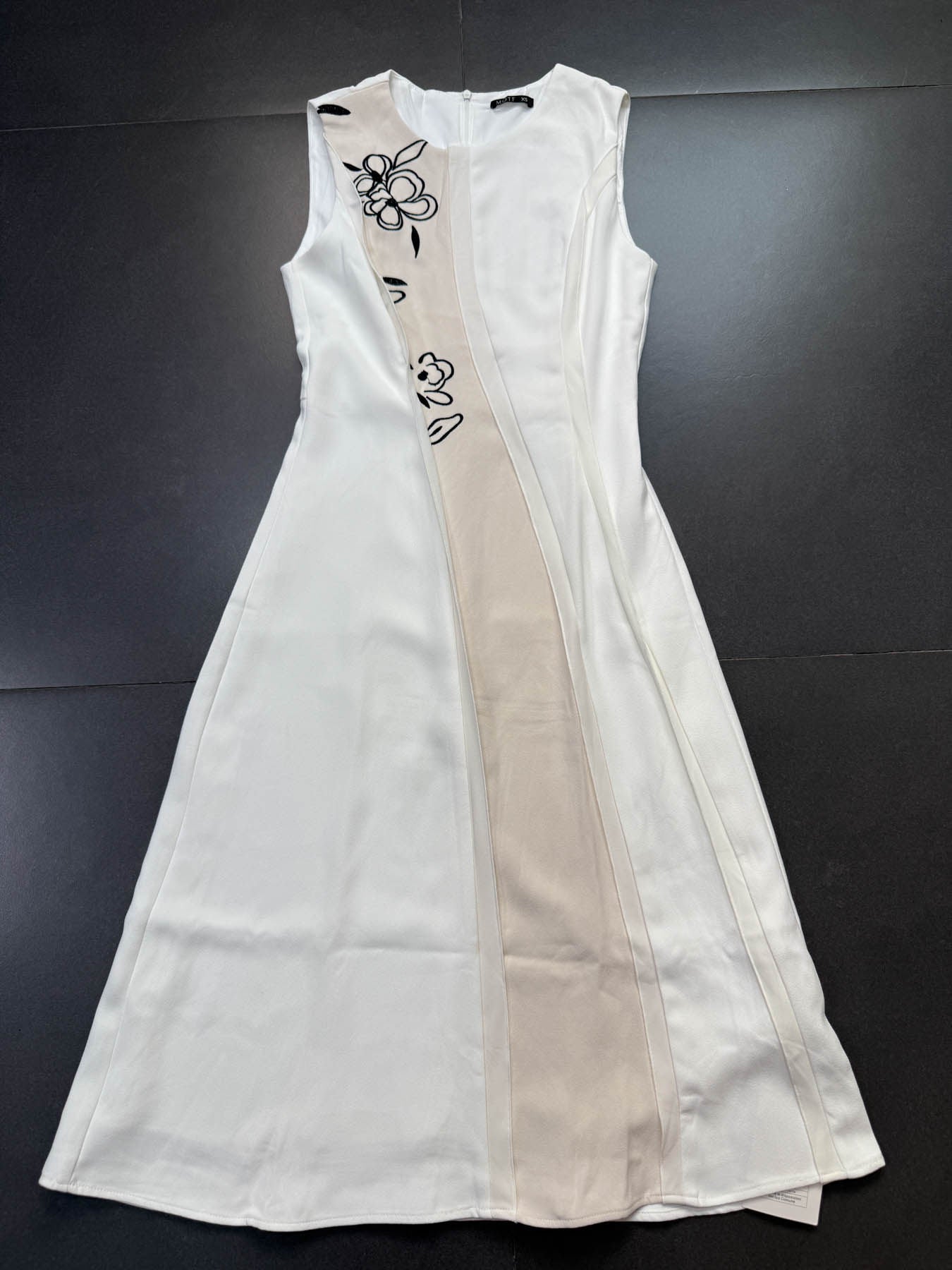 WHITE BEIGE COLOR-BLOCK FLORAL EMBROIDERED SLEEVELESS MIDI DRESS