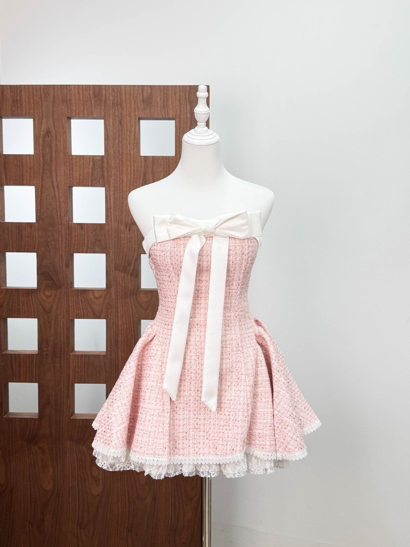 BOW LACE TUBE TOP MINI DRESS PINK