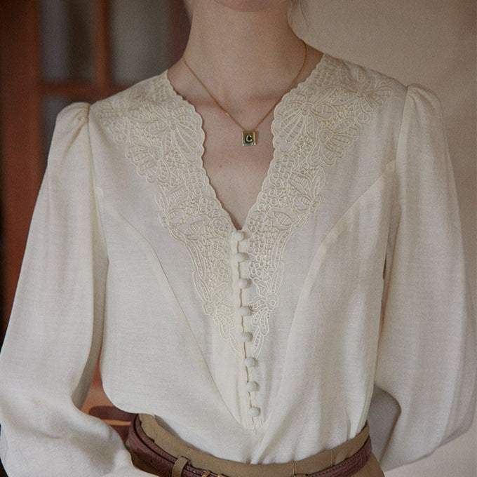 CREAM APRICOT V-NECK TOP CASUAL WORK