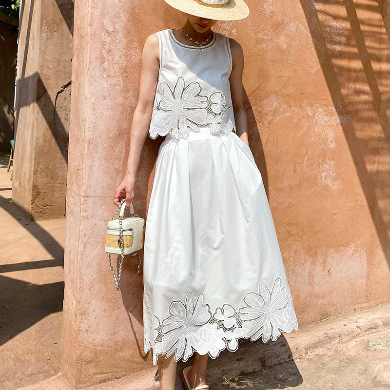 WHITE CUT-OUT TOP EMBROIDERED SKIRT SUIT