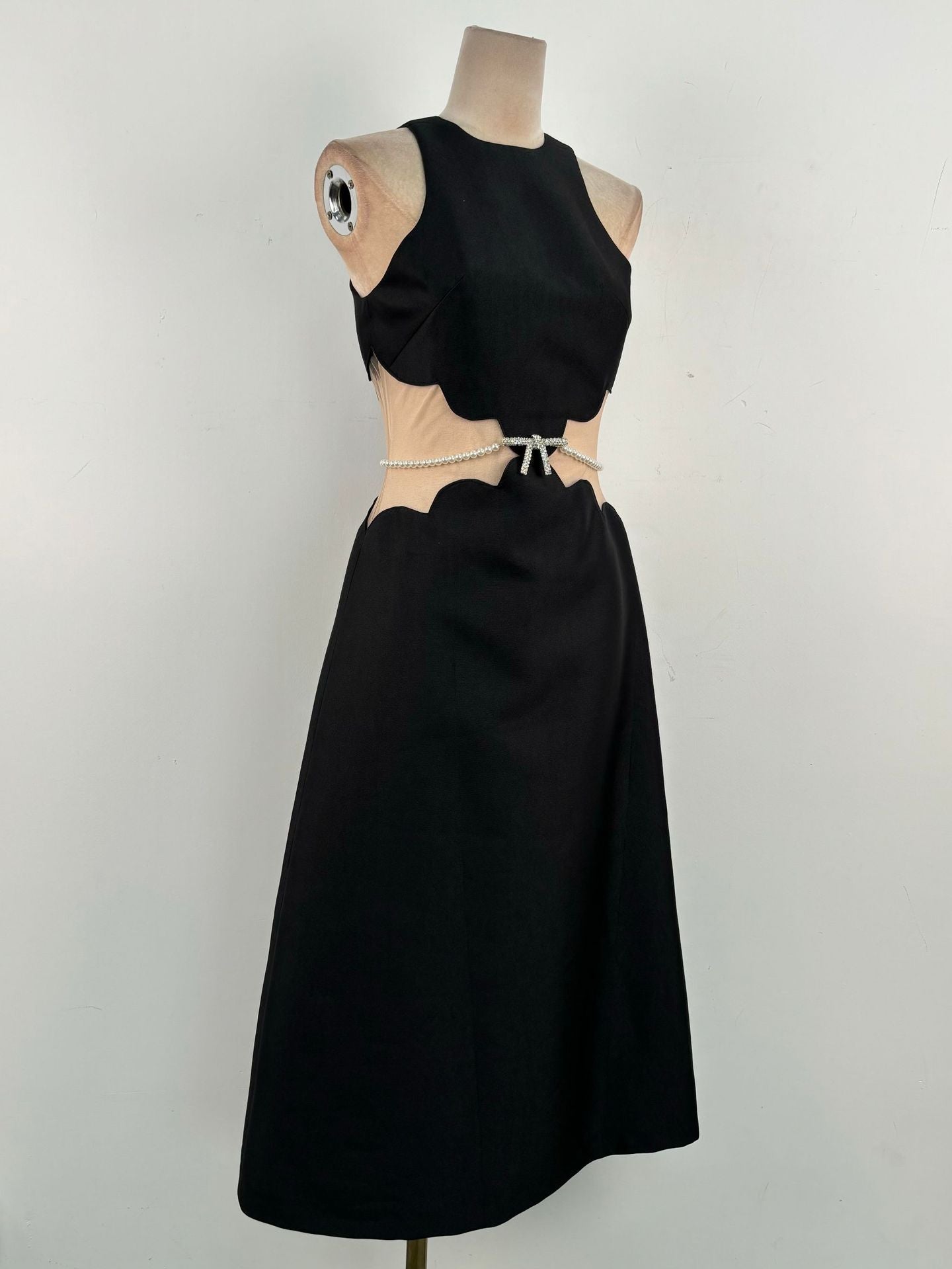 ANILA PEARL CHAIN MIDI DRESS, BLACK