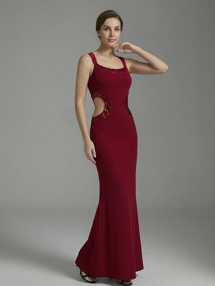 BEADED CUTOUT CREPE MAXI DRESS IN BURGUNDY